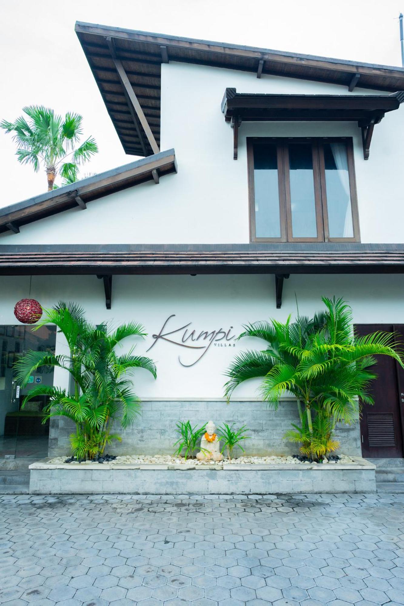 The Kumpi Villas Seminyak Exterior foto