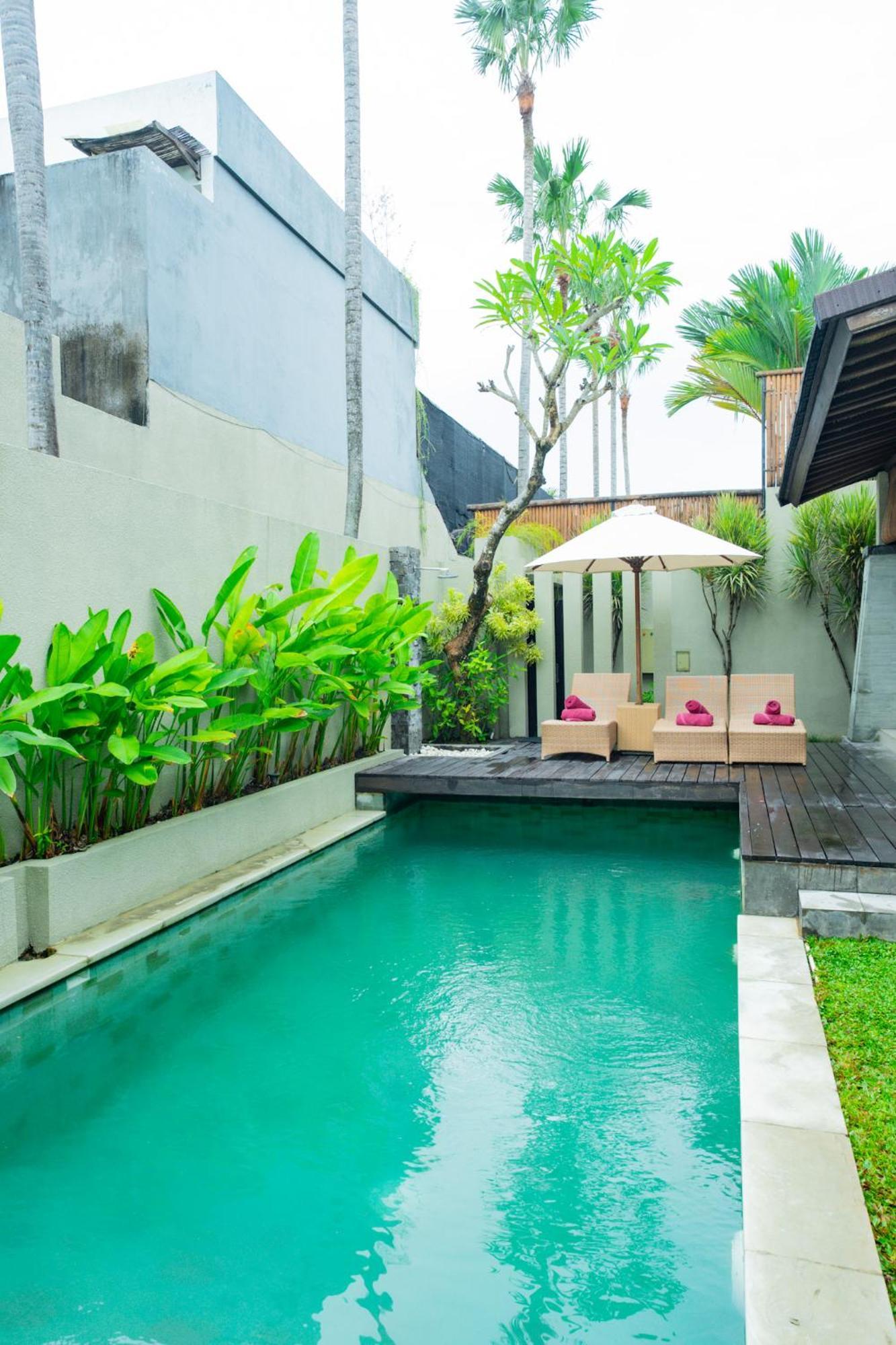 The Kumpi Villas Seminyak Exterior foto