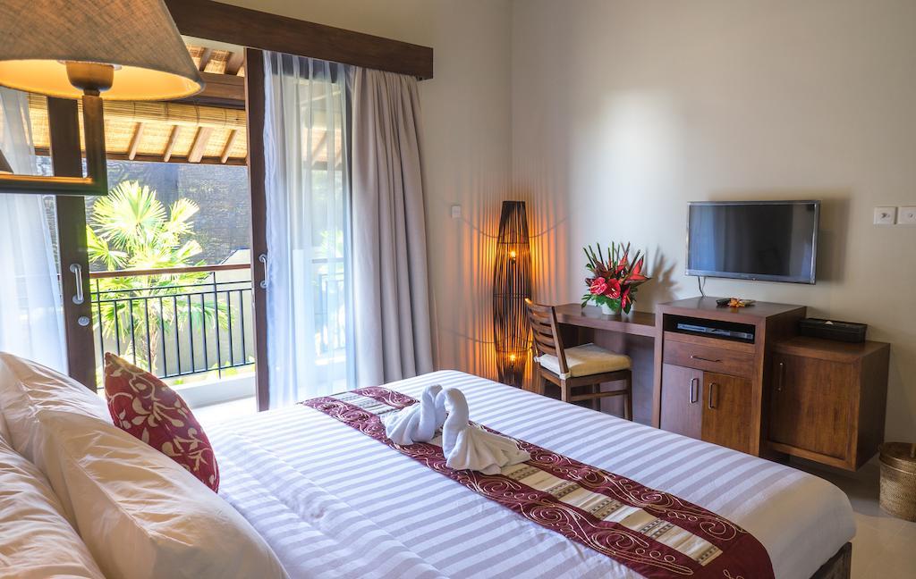 The Kumpi Villas Seminyak Exterior foto